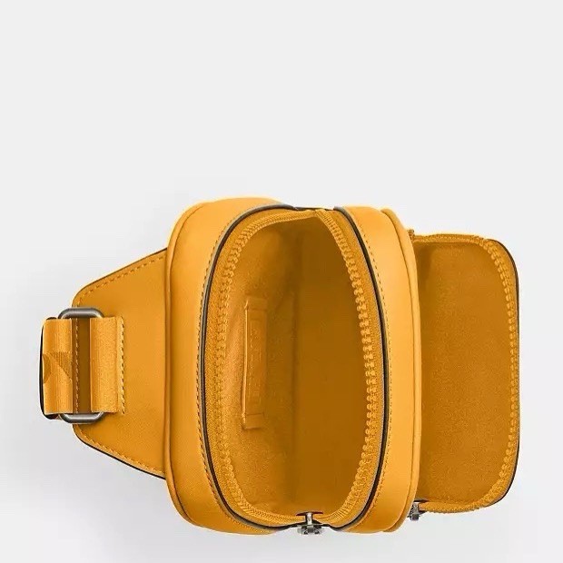 NWT Coach Racer Sling Pack CX071 calf leather Black Antique Nickel/Buttercup