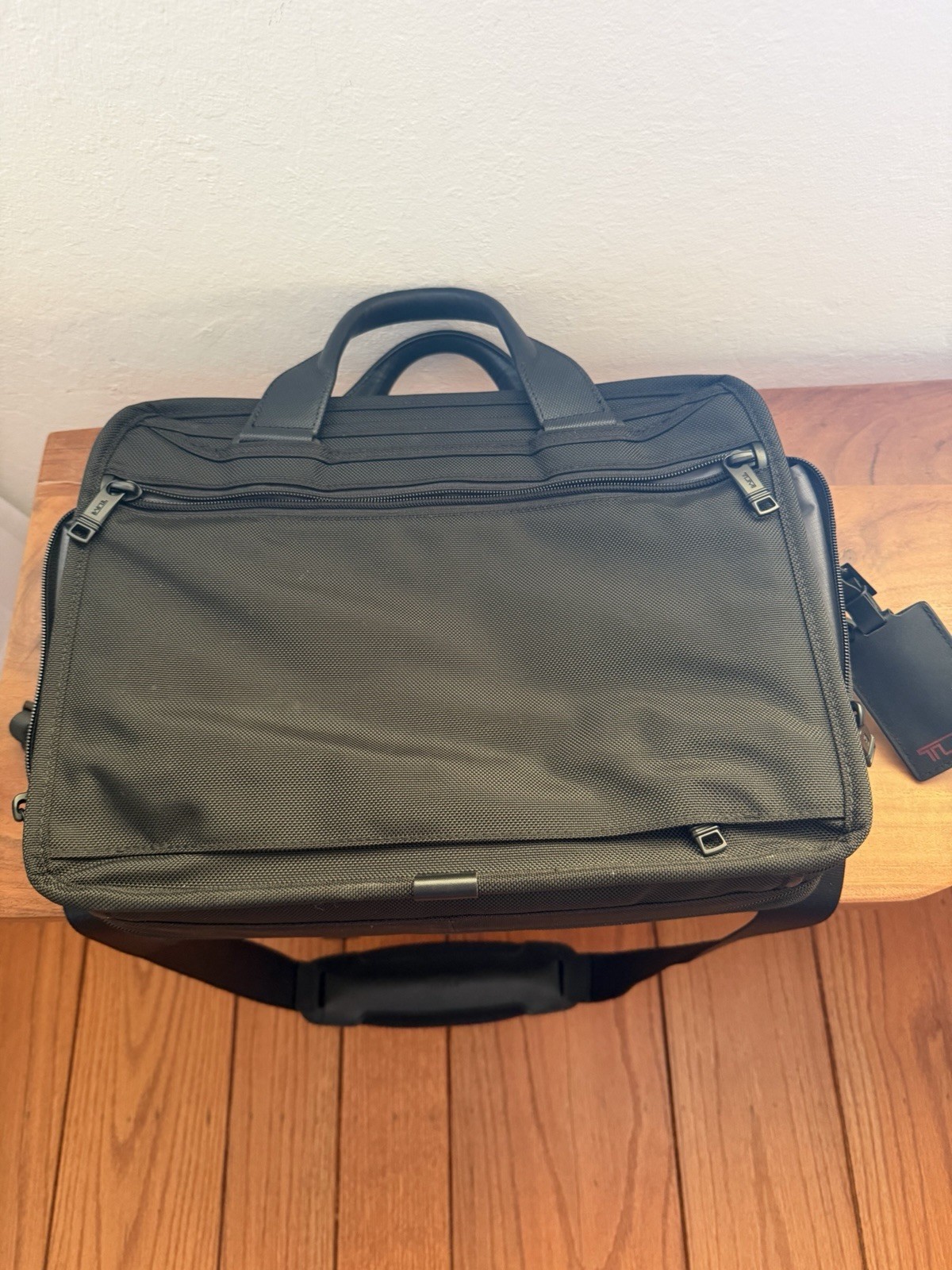 Tumi Alpha 17” Laptop Briefcase Bag New Without Tags