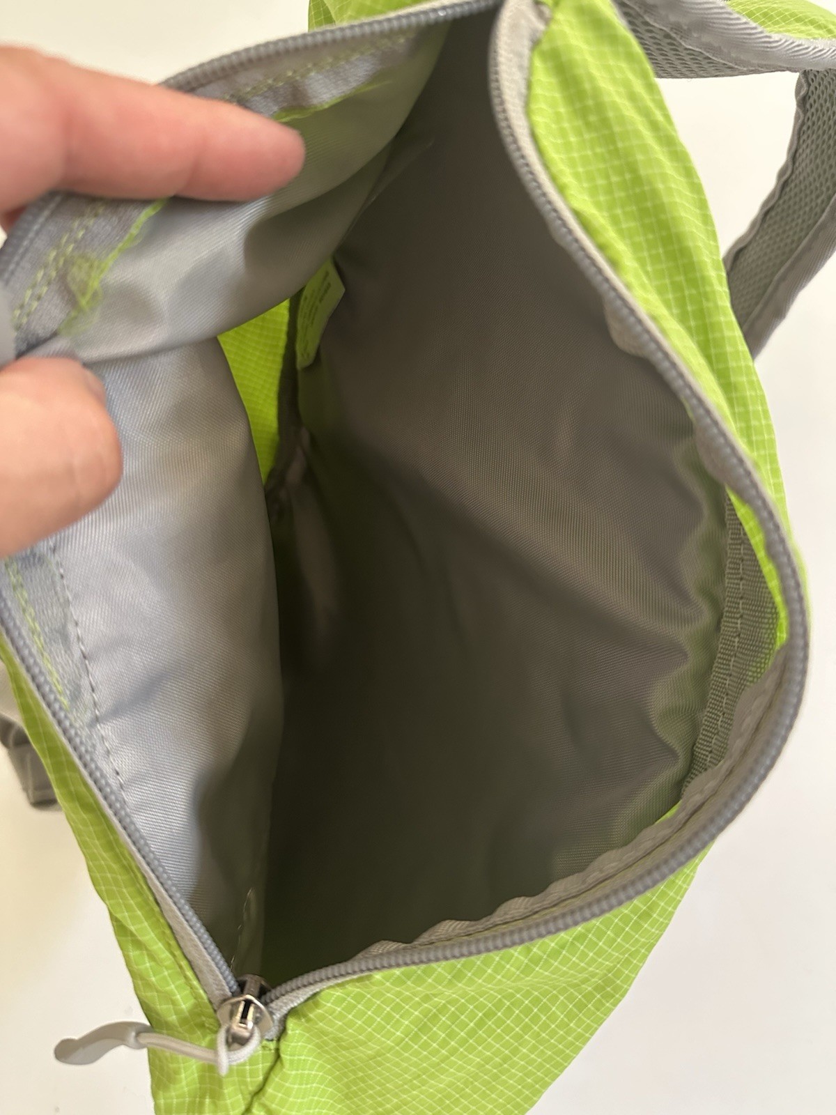 Eddie Bauer Sling Backpack Lime Green Ripstop Crossbody Shoulder Hiking Travel