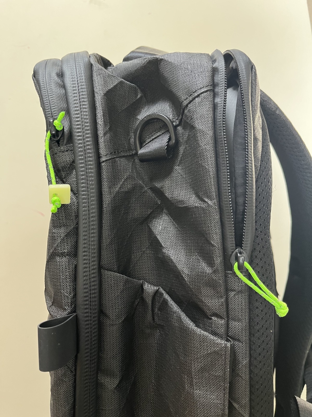 Aer City Pack Pro Ultra Backpack 20L – Custom glow zipper pulls!