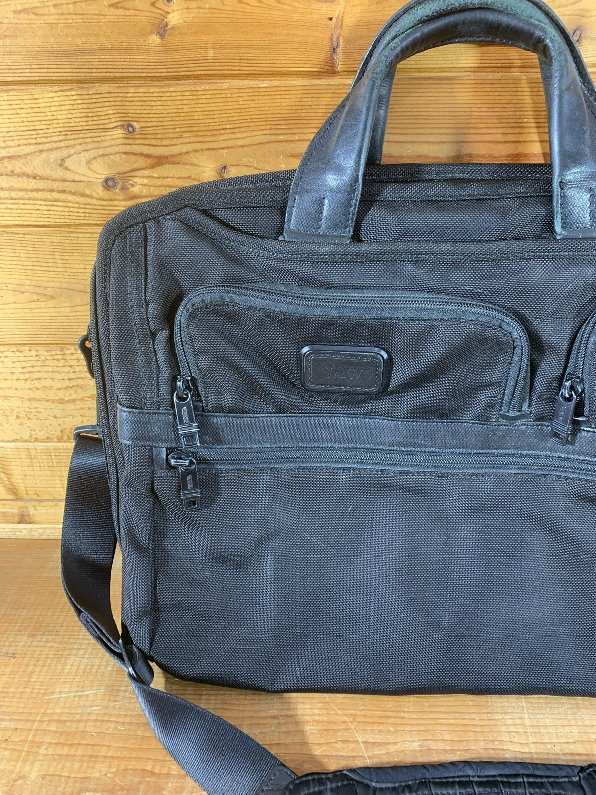 TUMI Alpha II Black Nylon Compact Large Screen Laptop Briefcase Bag 26114D2
