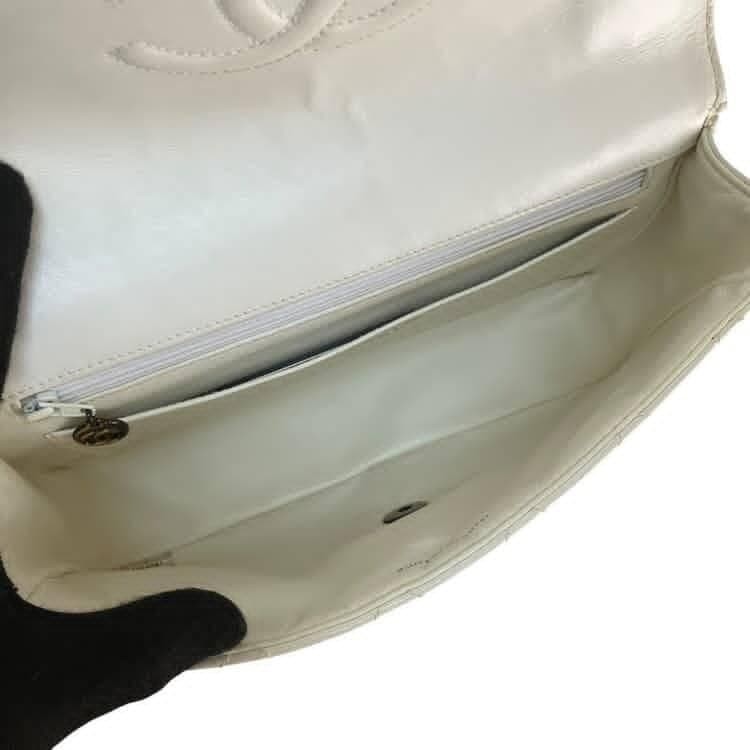 CHANEL Lambskin Chain Shoulder Bag, Seal, Ivory