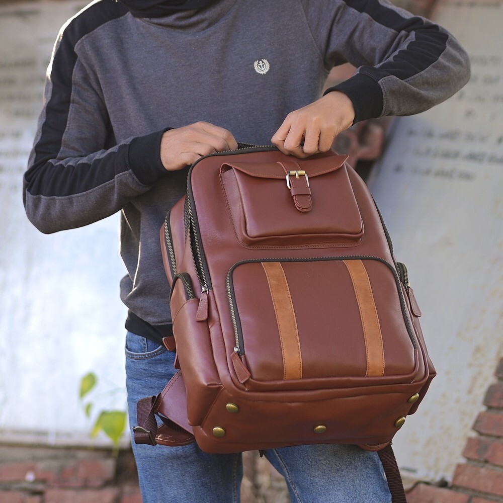 Genuine Leather Backpack for Men Vintage Travel Work Bag Retro Laptop School Bag