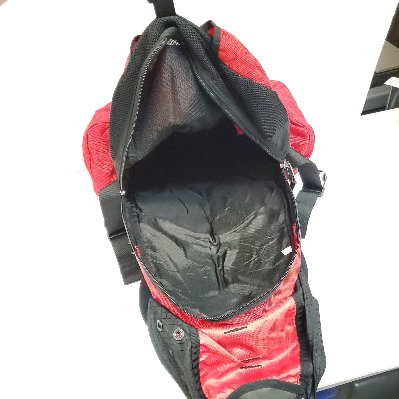 VINTAGE OAKLEY ICON RUCKSACK TACTICAL BACKPACK RED / BLACK