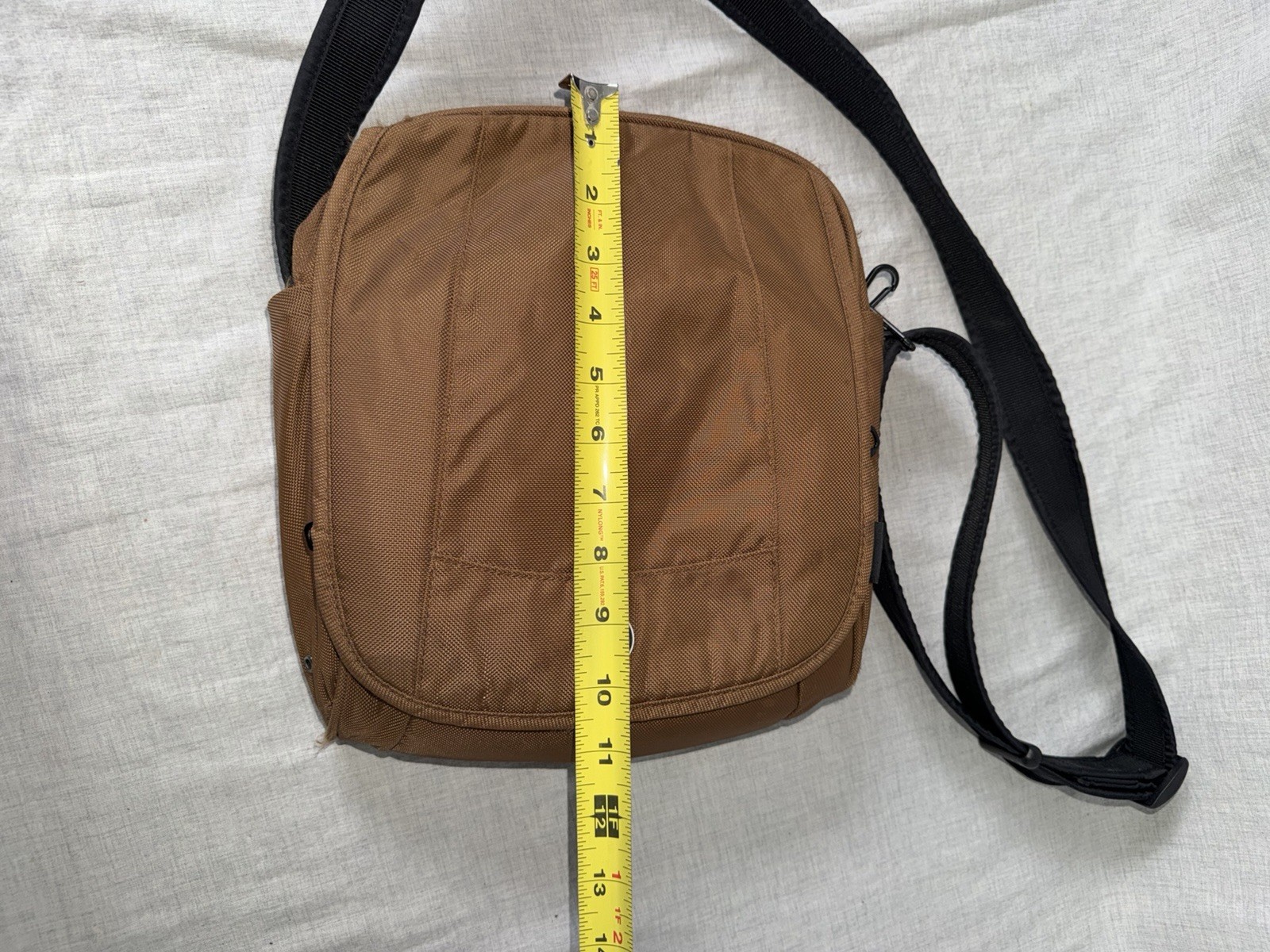 PacSafe Travel Security Metrosafe 200 Anti Theft Gear Crossbody Bag Brown PB008