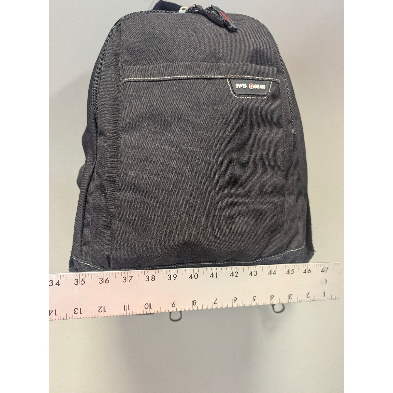 SwissGear Airflow Small Black Backpack Red Lined Laptop School Travel Bag