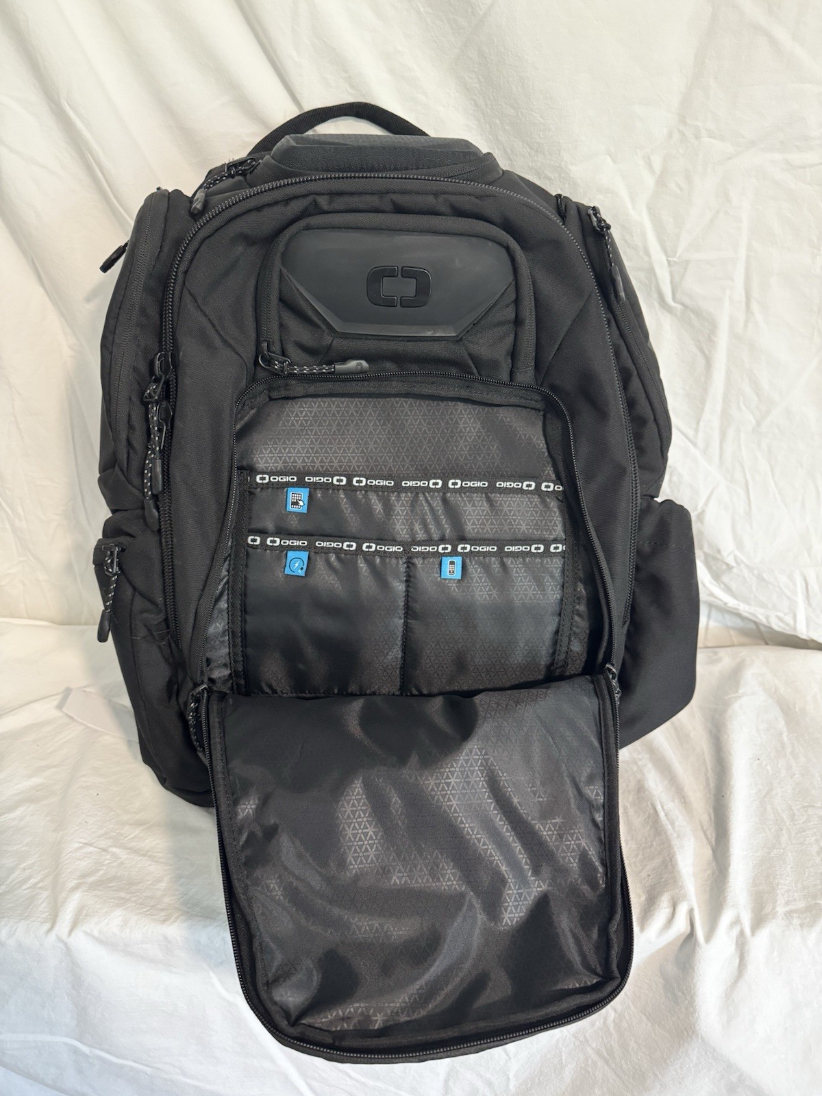 OGIO Renegade Pro Backpack 25L Black