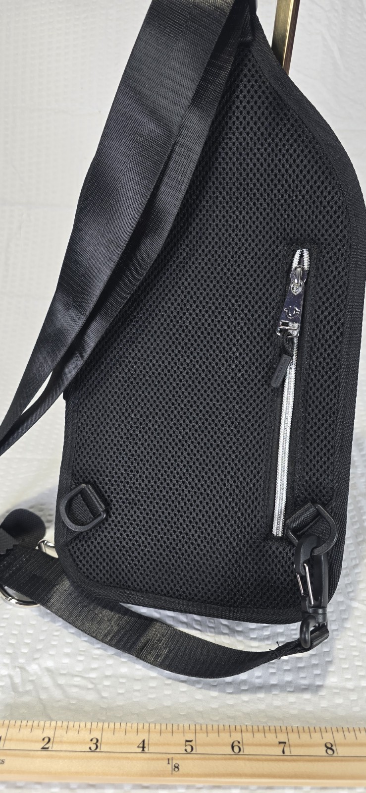 🔥 True Religion Men’s Designer Travel Sling Bag Black Lightweight Crossbody NWT
