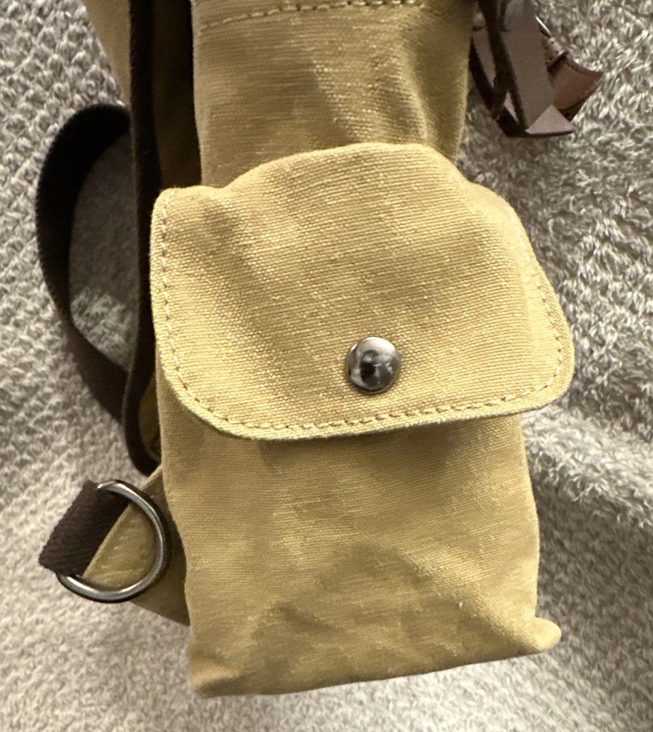 Beige Brown Crossbody Sling Bag Adjustable Strap – EXCELLENT CONDITION