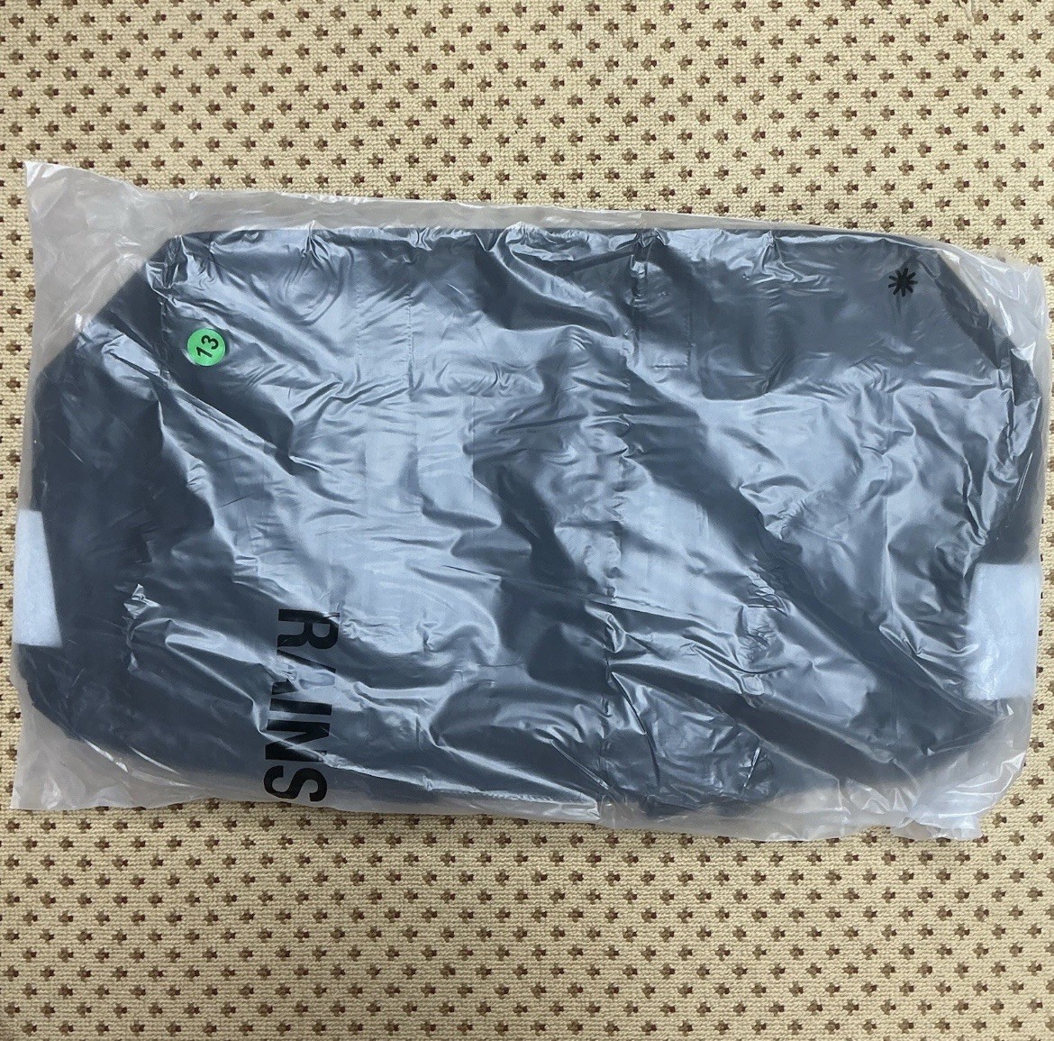 RAINS Hilo Weekend Bag W3 Black Waterproof Duffel NWT 🔥🔥🔥 City Travel