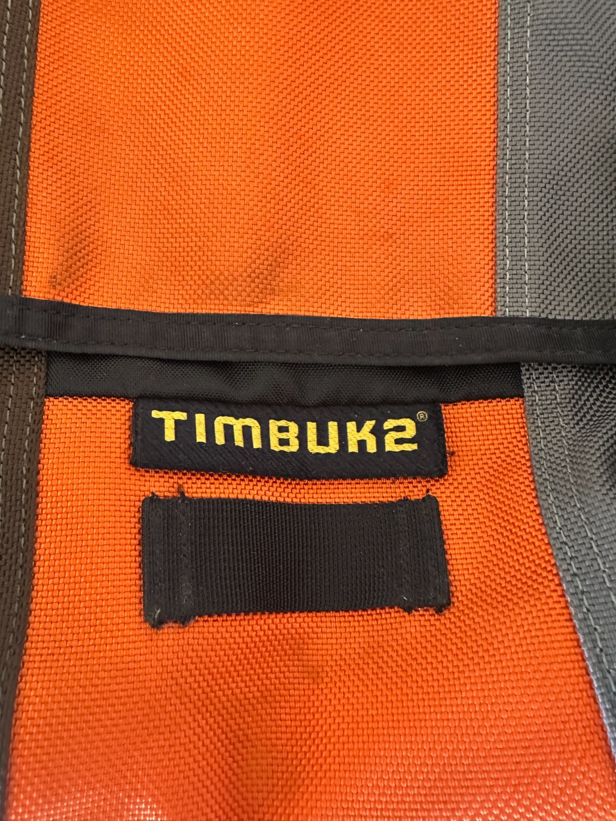 VTG Timbuk2 Classic Small Messenger Bag Orange Brown 20”x12” Great!