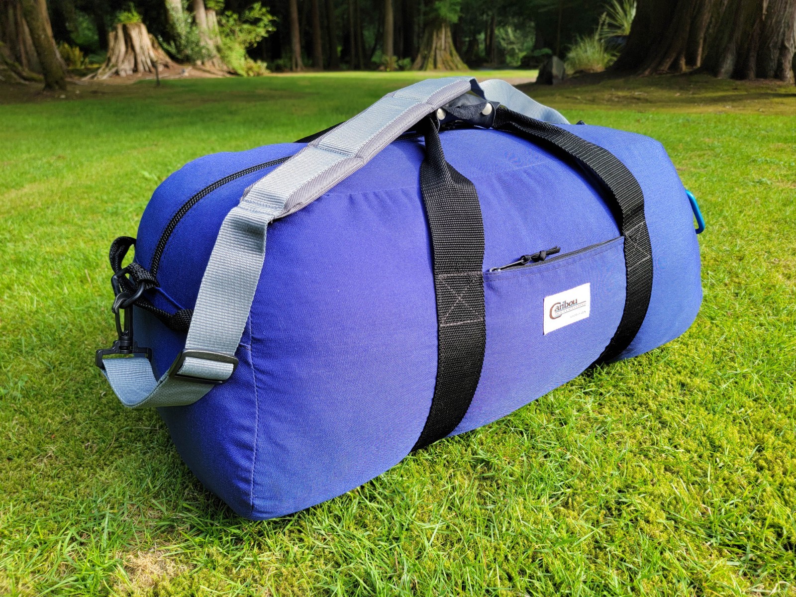 CARIBOU MOUNTAINEERING (USA) Vintage Purple Cordura 28″ Duffle Camping Gear Bag