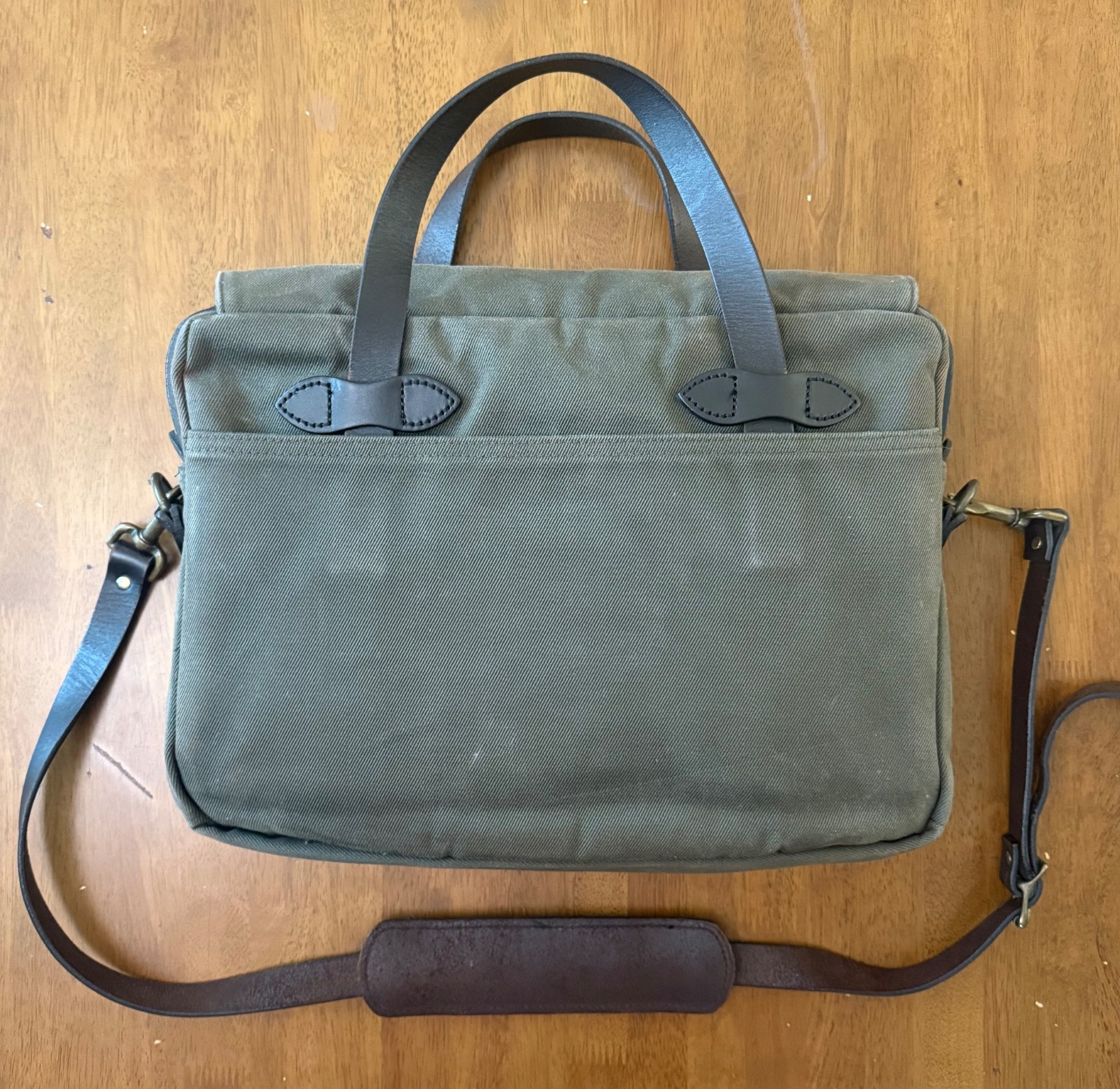 Filson 256 Original Briefcase EXCELLENT CONDITION Otter Green USA Leather