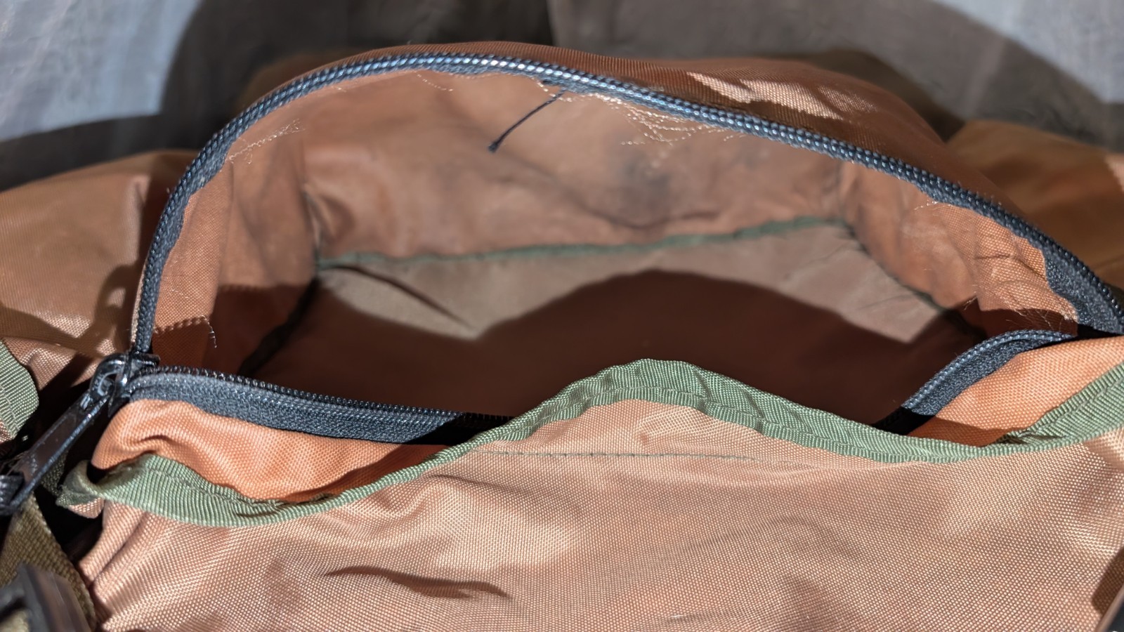 LL Bean Khaki/Olive Green Continental Rucksack Backpack Military Bag Vtg 90s