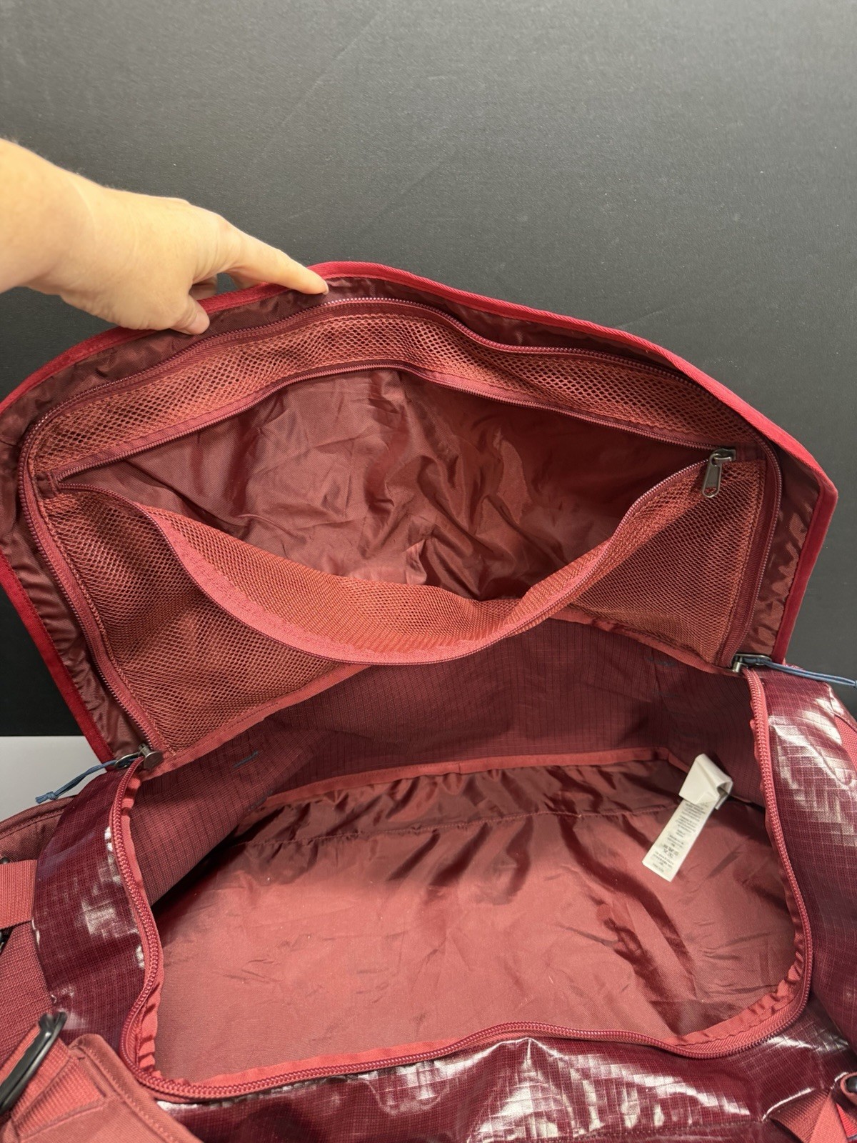 patagonia black hole 55l duffel bag Wax Red Rare Glossy Bag Used One Trip Rare