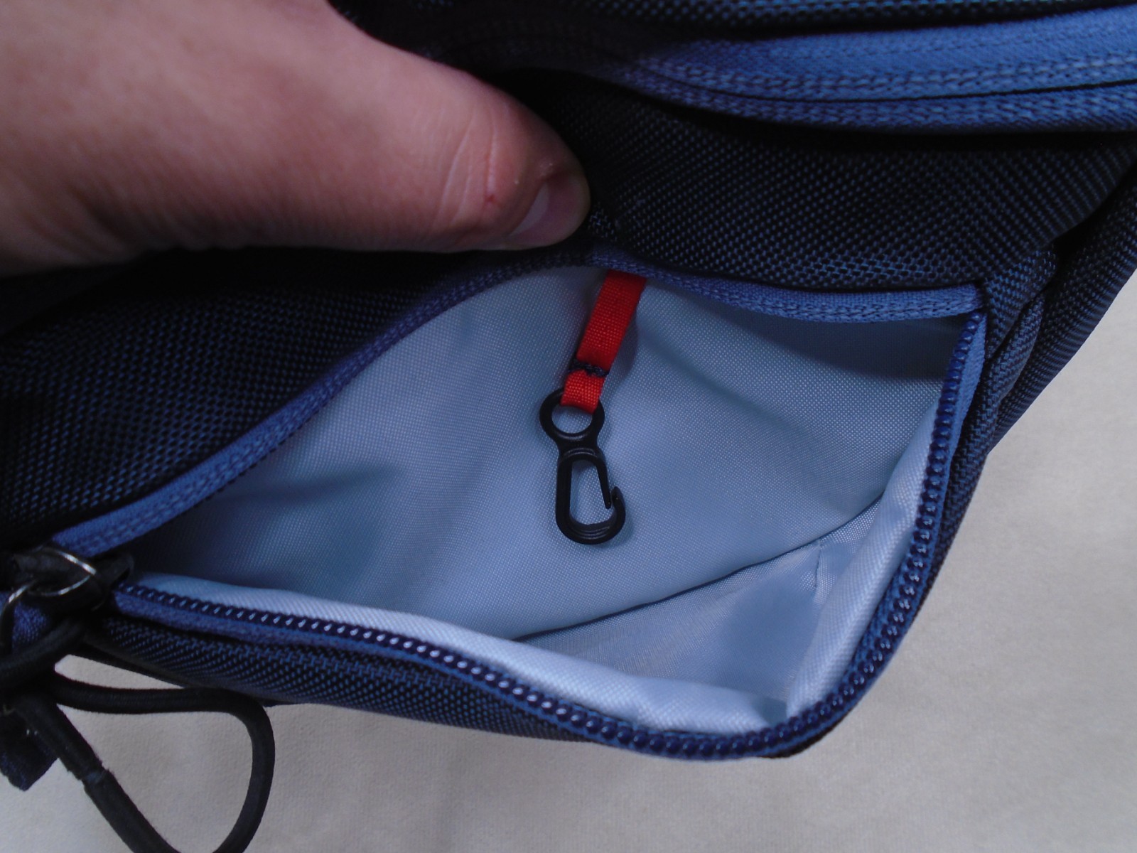 Arc’teryx Maka 1 Waistpack Crossbody Bag Belt Bag Blue Logo Fanny Pack Hiking