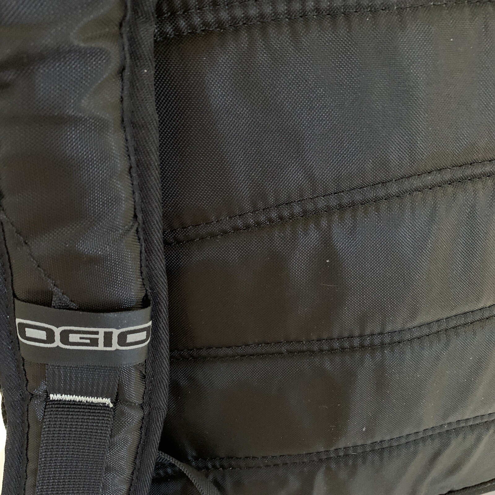 NWOT Ogio Carbon Backpack with Audio Pocket/Headphone Port- Black