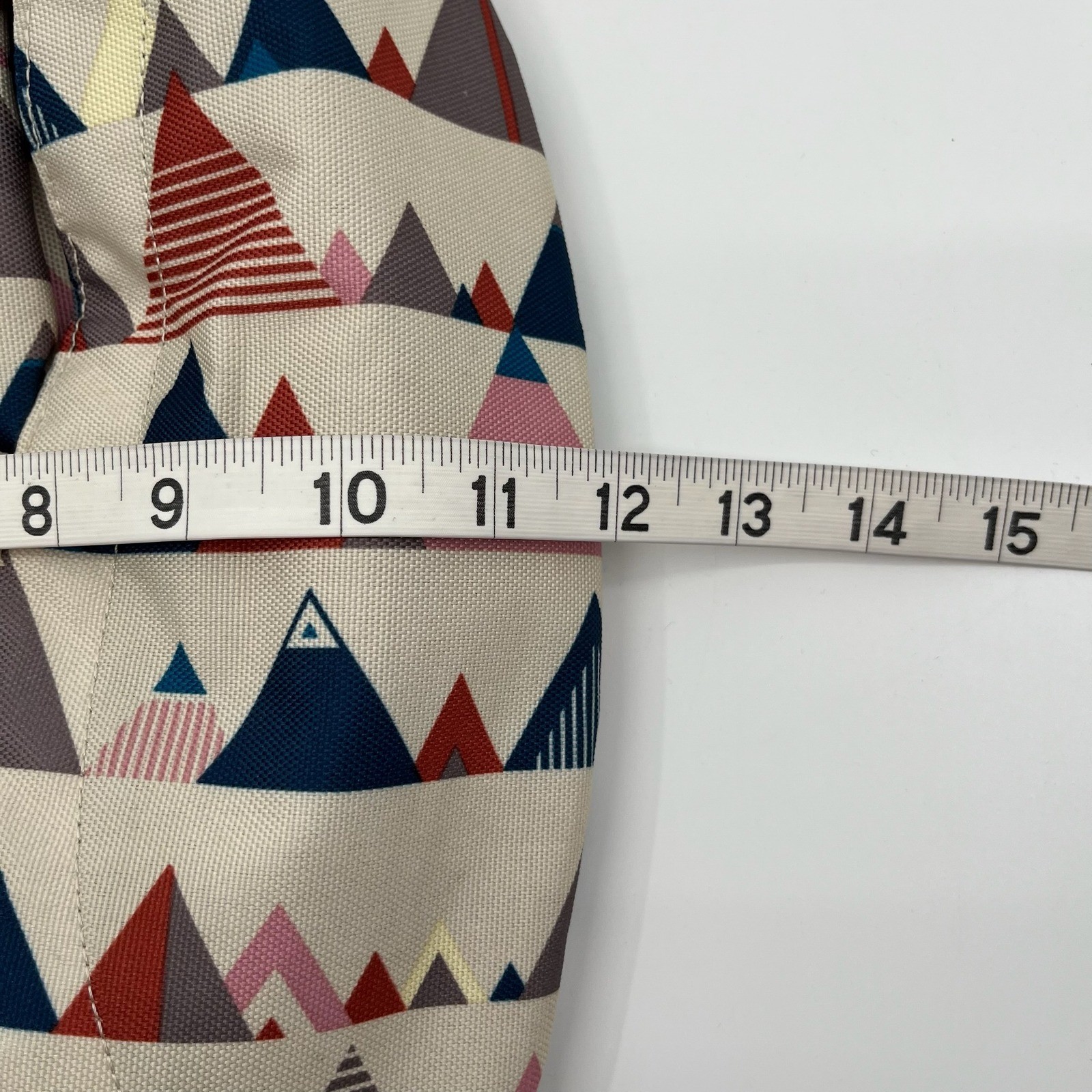 KAVU Rope Sling Backpack Mountainscape Crossbody Travel Hiking Geometric Print
