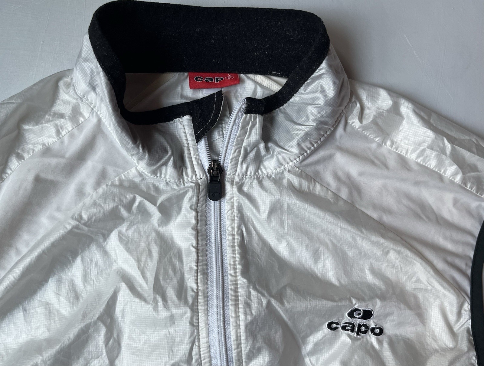 Women’s L White Capo Sleeveless Zip-Up Cycling Wind Vest/Jacket *READ BELOW*