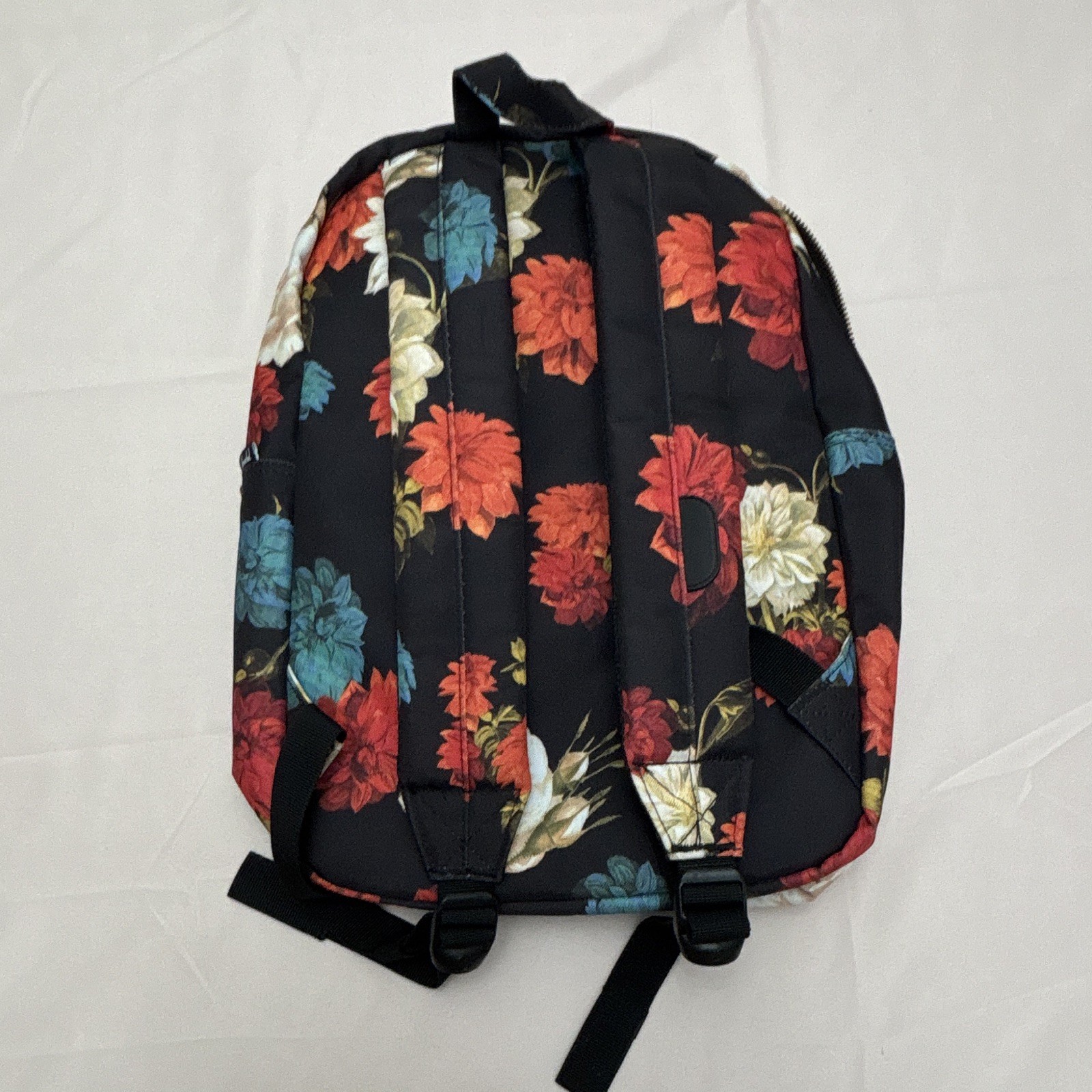 Herschel Supply Co Black Red/White/Blue Floral Backpack Pre-Owned