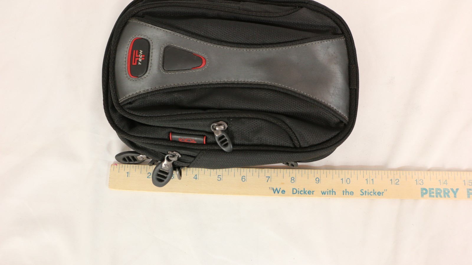 T Tech by TUMI 5580D Sling Bag Pack Business (MISSING STRAP – READ)