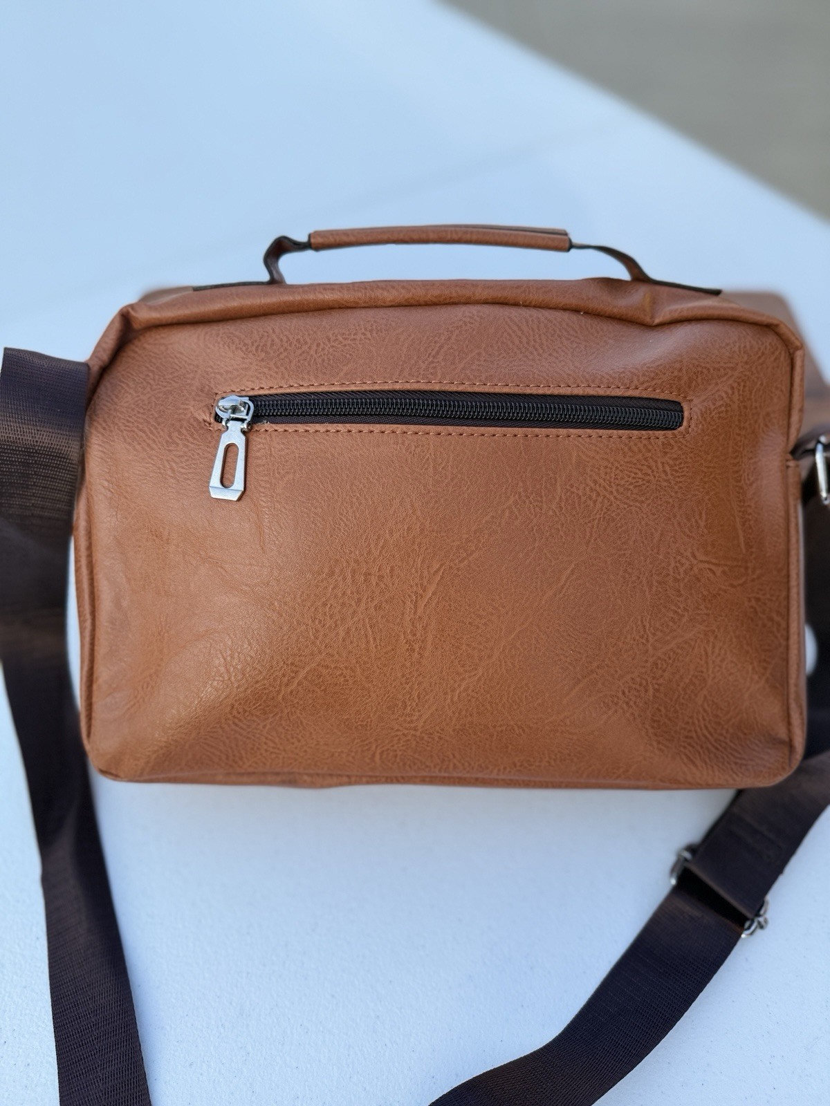 NWT CarlKimu Vintage Camel Tan Shoulder Spacious Multi-Pocket Office Travel Bag