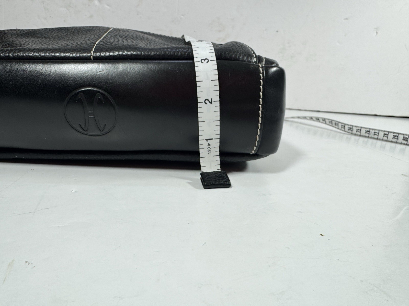 cole haan leather messenger bag Flap Over Black 15x10x3 New Without Tags (80)