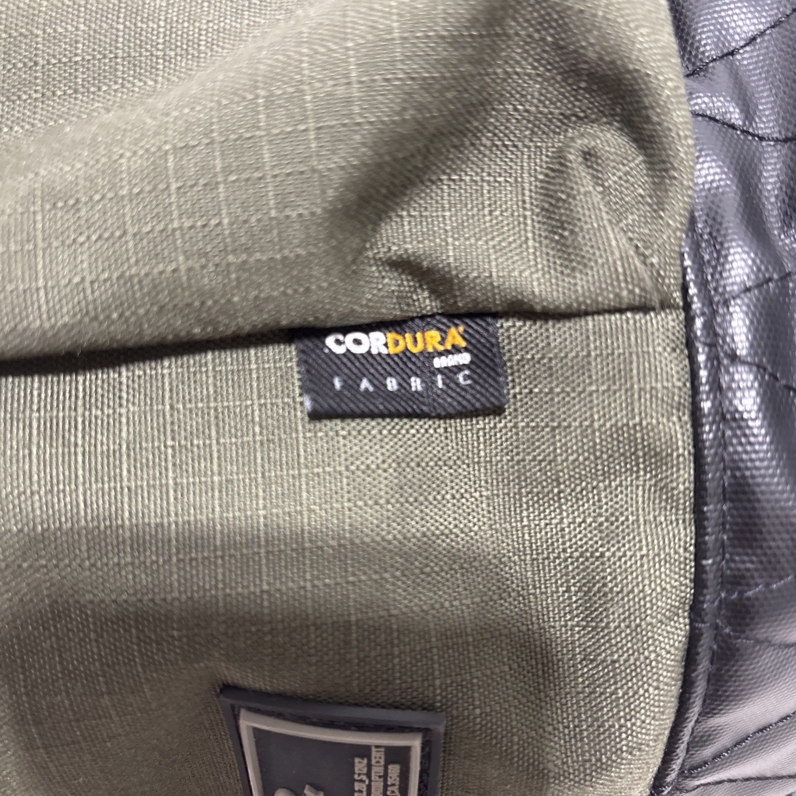 Oakley Men’s Utility Hiking School Laptop Travel Backpack Black Olive Green