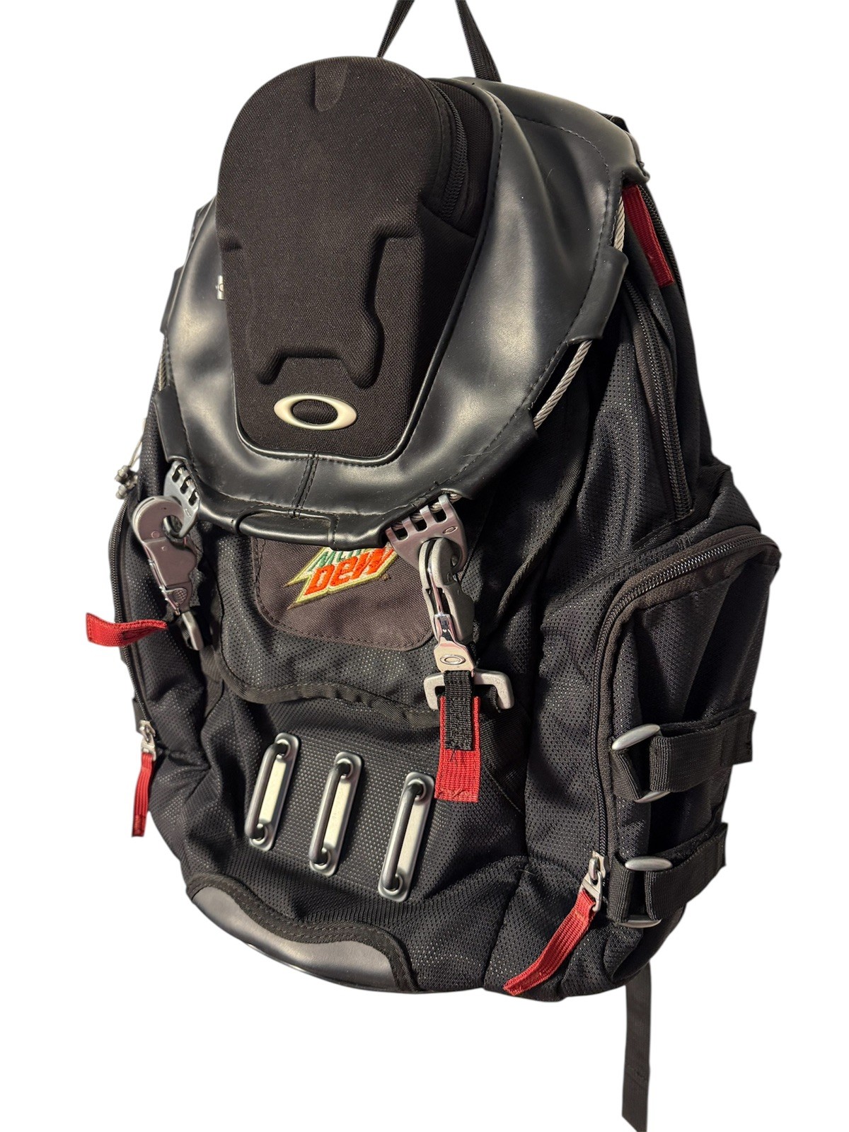 Oakley 34L Kitchen Sink Backpack Black Red Size XL Bag Utility MOUTAIN DEW RARE