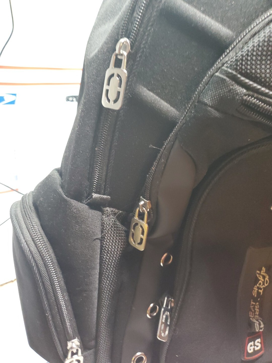 Swiss Gear Black Multi Pocket Laptop Computer Cushioned Backpack