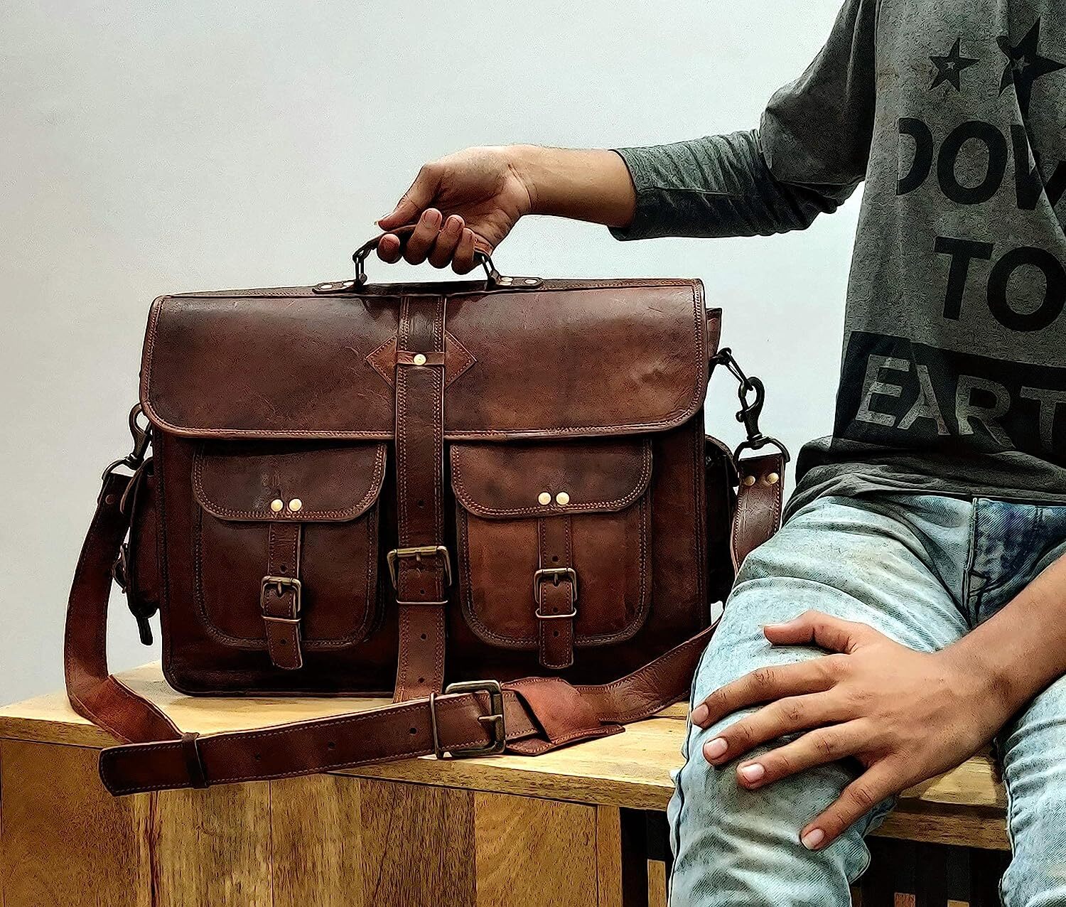 Leather Messenger Bag Laptop Briefcase Computer College Satchel Bag for Men and