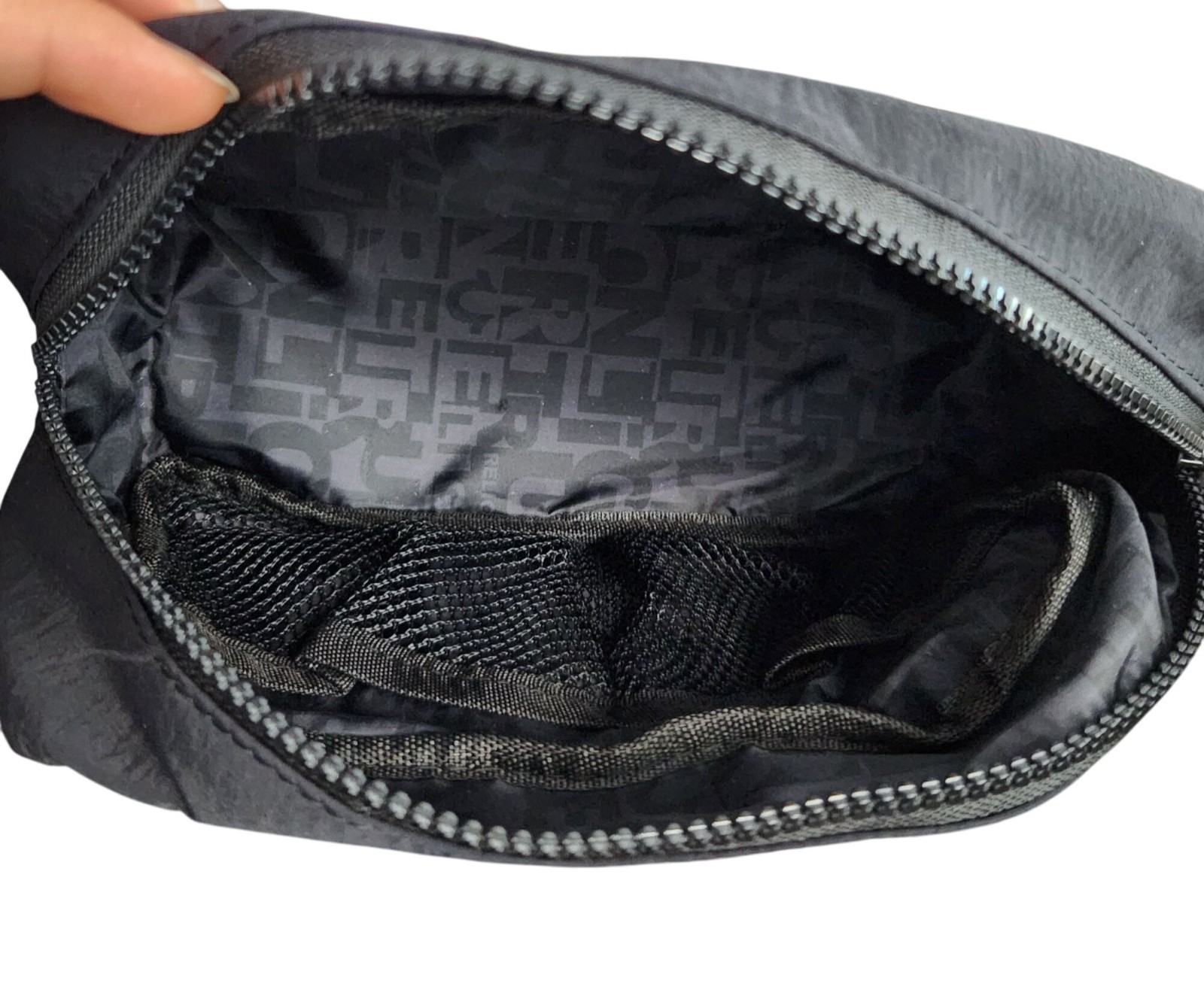 True Religion NEW Black Toiletry Bag Travel Kit Dopp Case Logo Pouch