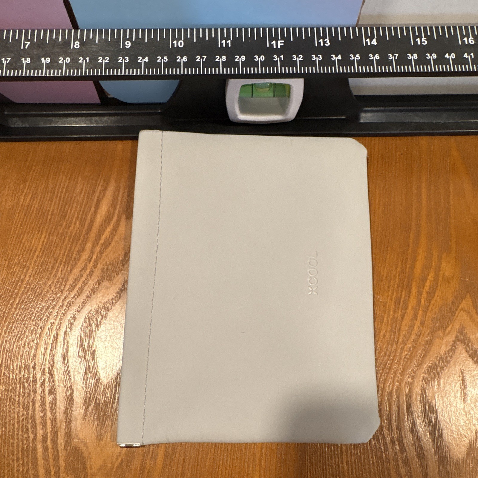 xCool Travel Pouch Squeeze Top, XL, Grey, Solid pouch. Soft durable material