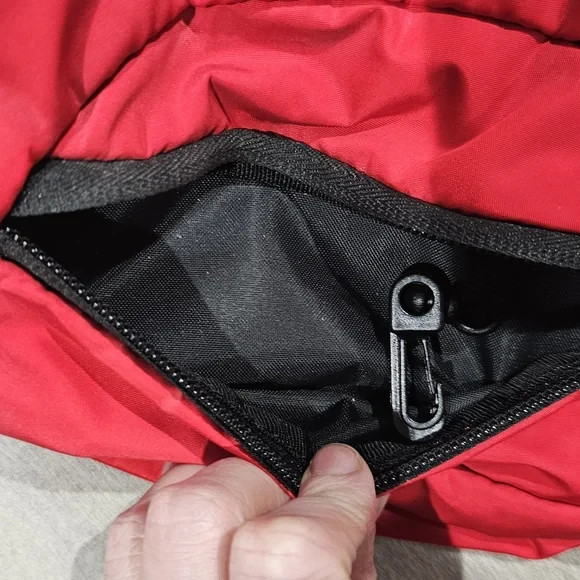 Adidas Black and Red Belt Bag Fanny Waist Pack Unisex *Never used* NWOT