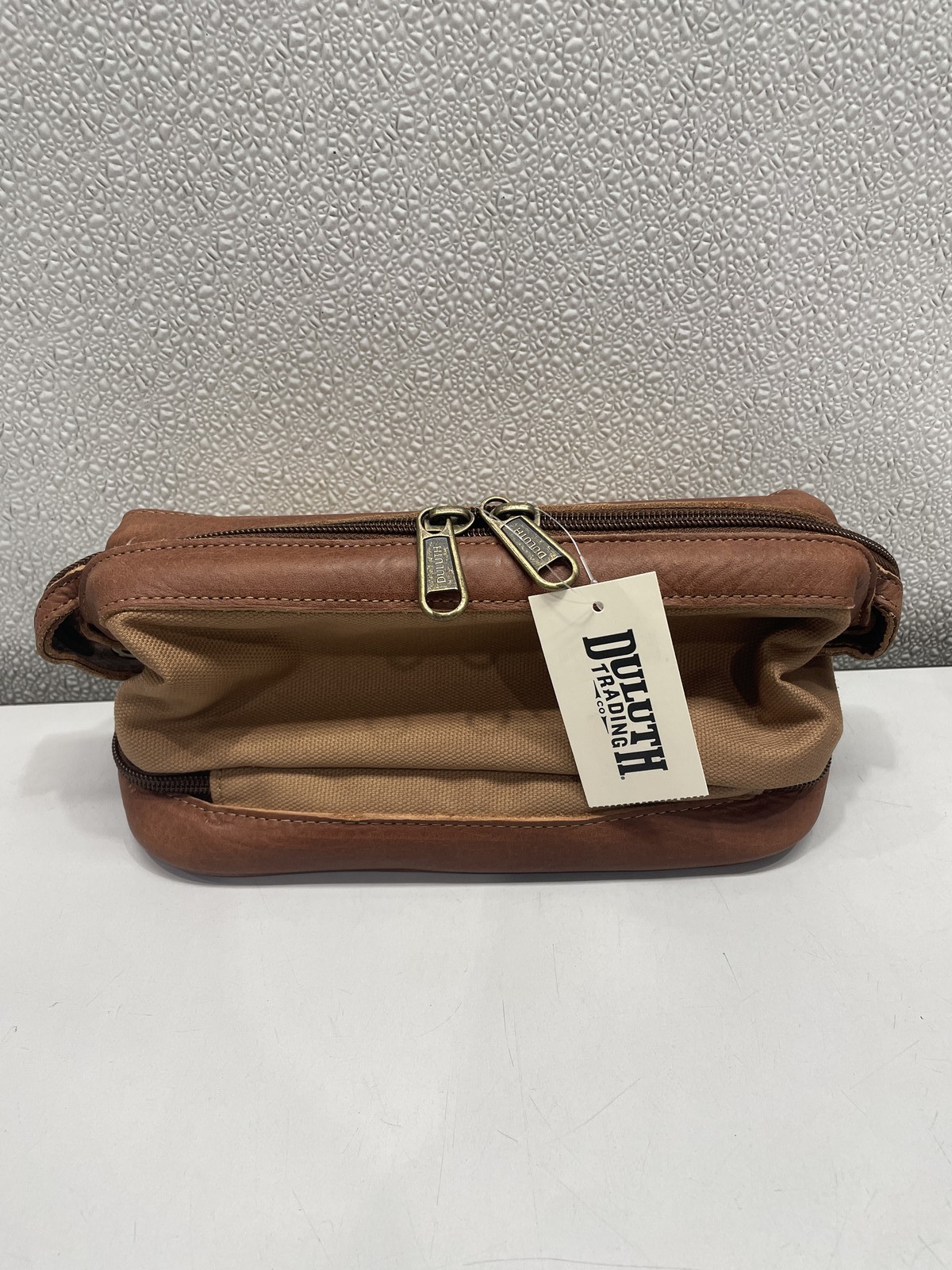 Duluth Trading Fire Hose Drop Base Travel Kit, Brown