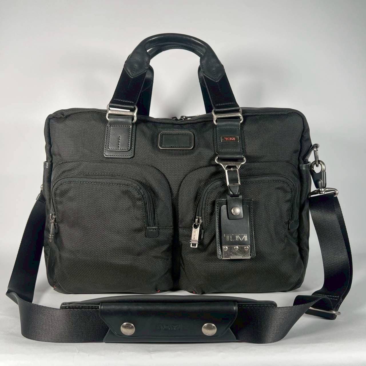 Tumi Alpha Bravo Business Nylon Laptop Bag 30cm x 42cm x 16cm, Used