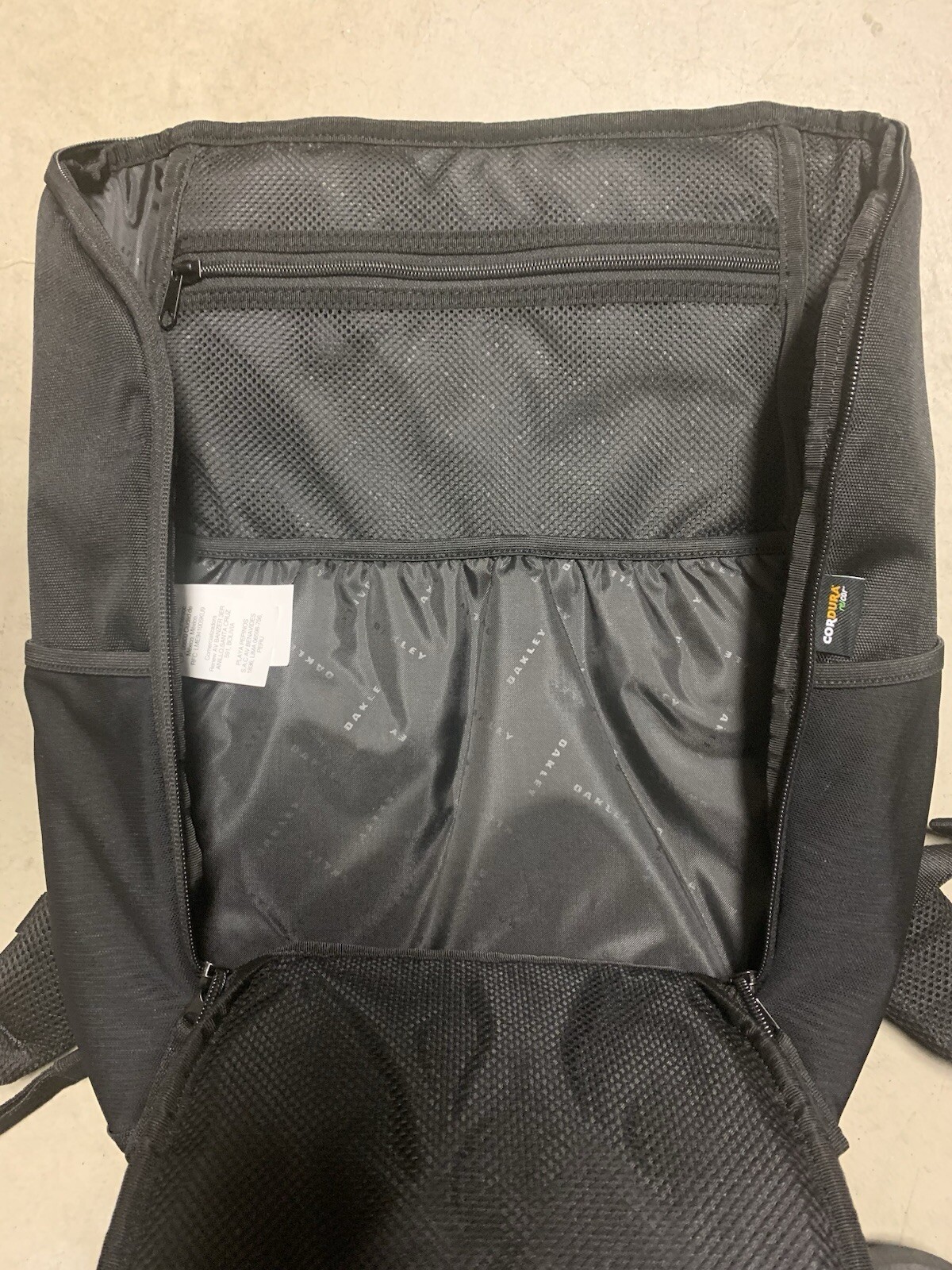 Oakley Urban Path RC 25L Backpack Travel Bag ~ NEW