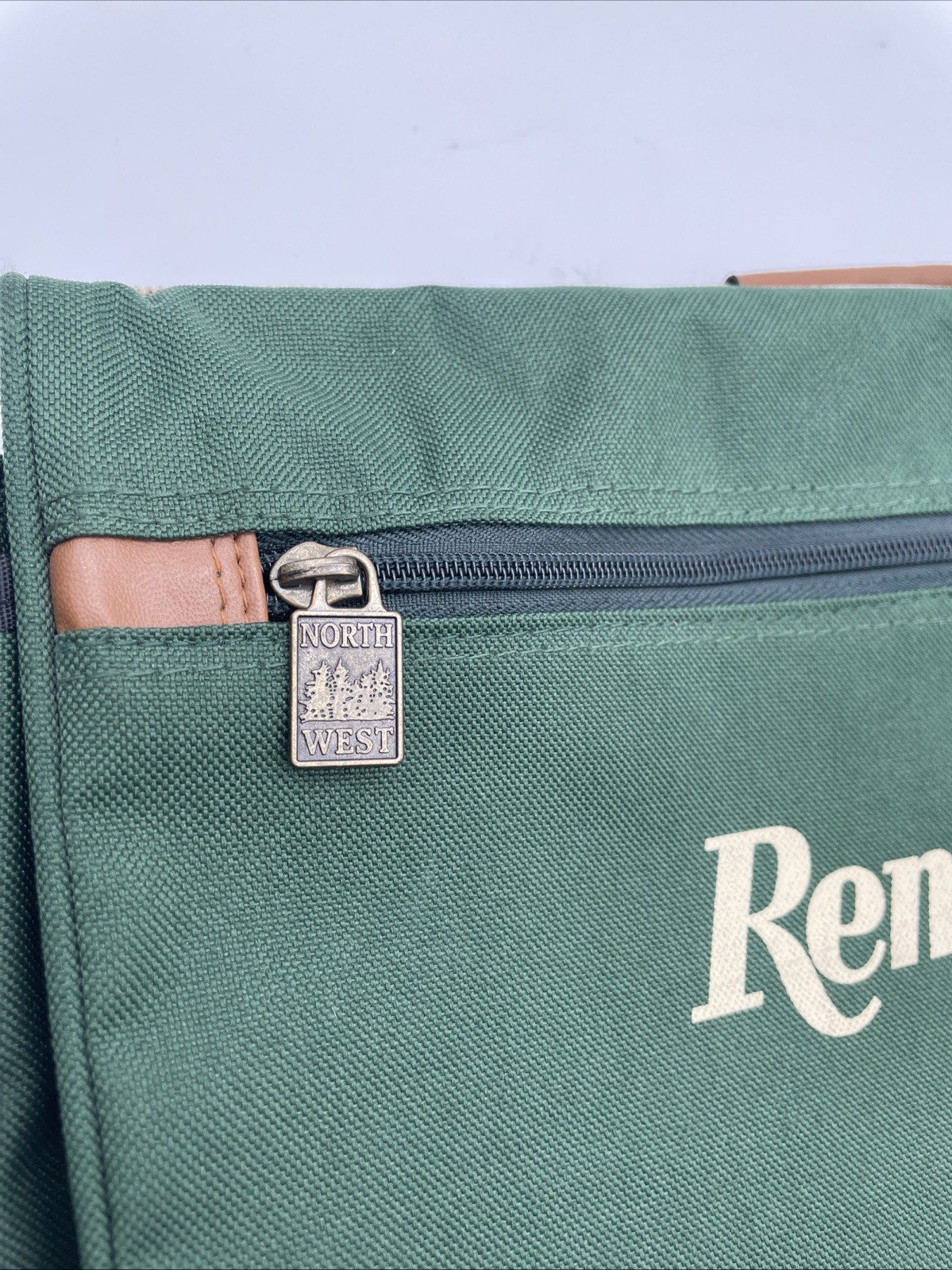 Leed’s North West Shoulder Bag Messenger Portfolio Green Canvas Remington Logo
