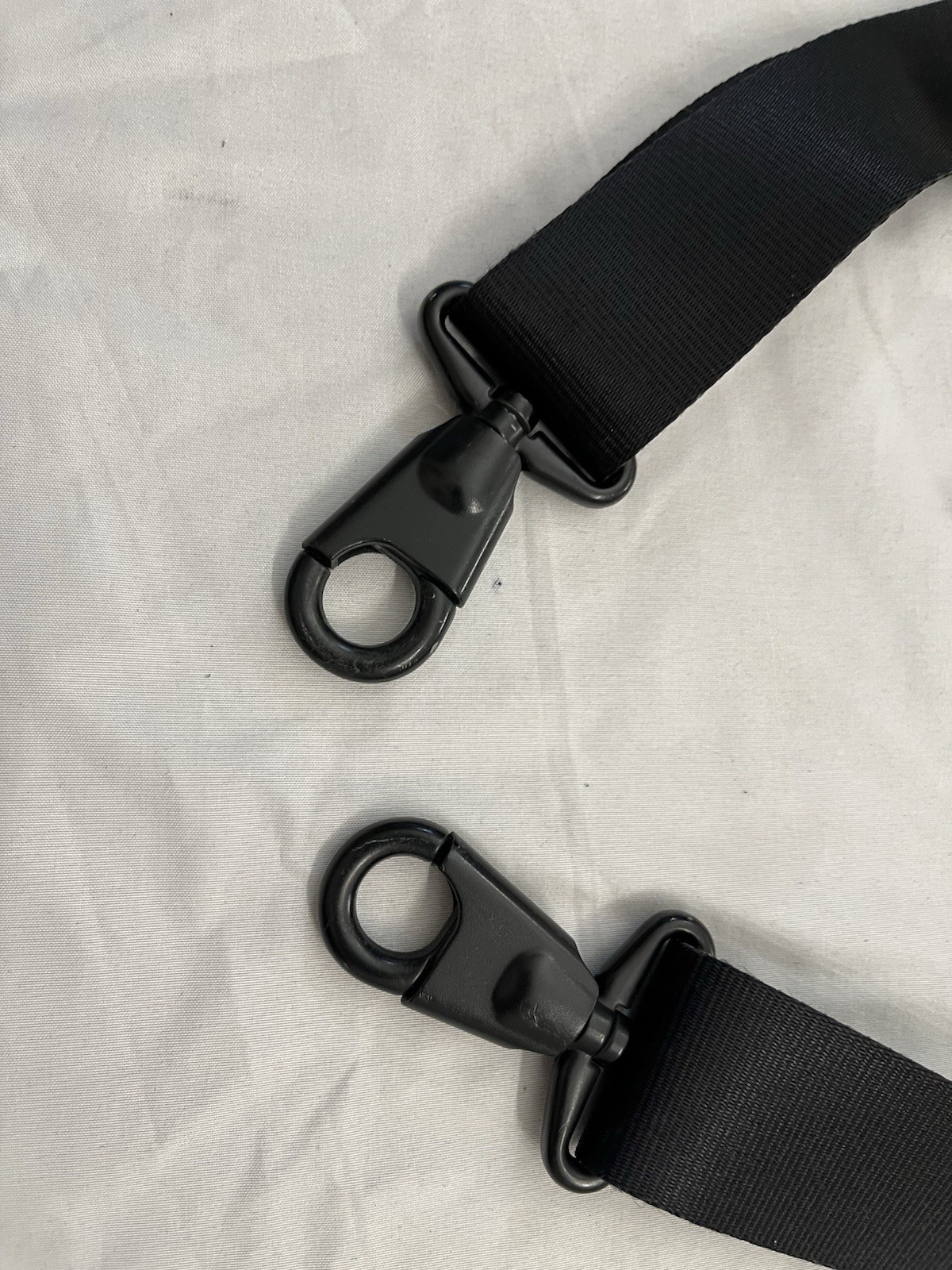 Tumi Alpha Bravo Black Leather Nylon Metal Clips Shoulder Strap Replacement EUC