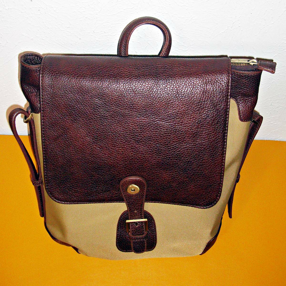 【NEW】AMERILEATHER BROWN TWO-TONE UNISEX BACKPACK (#1520-2) – CASUAL DAYPACKS