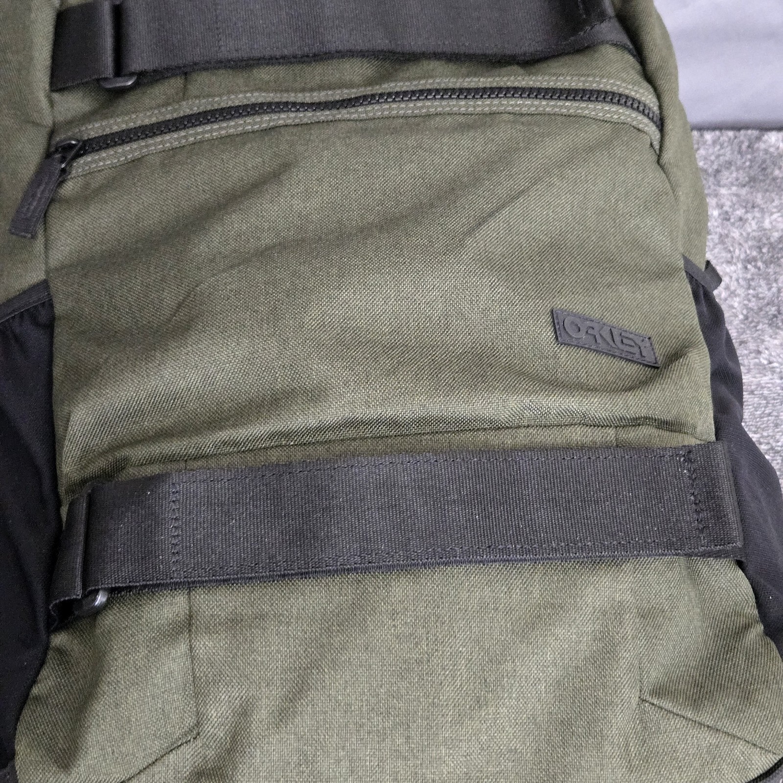Oakley Transit Sport Backpack Green Utility Daypack 25L Outdoor Laptop Bag – EUC