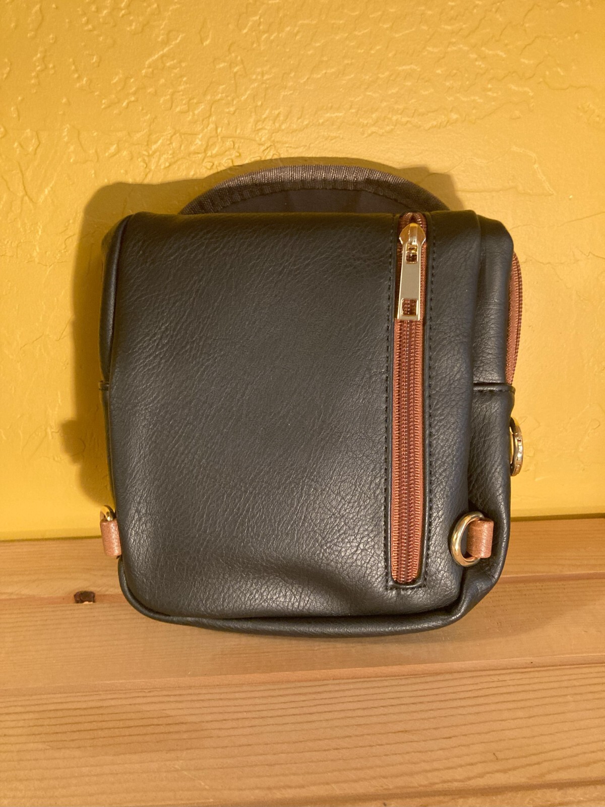 Unisex Sling Bag – Soft Vegan Leather Anti-Theft W/Adjustable Guitar-Style Strap