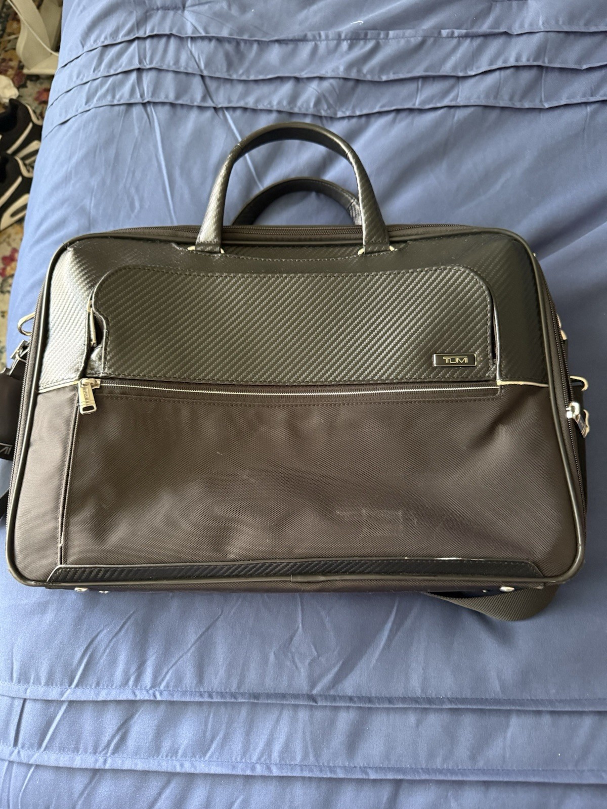 TUMI Black Business Briefcase/Laptop Bag – Excellent Condition