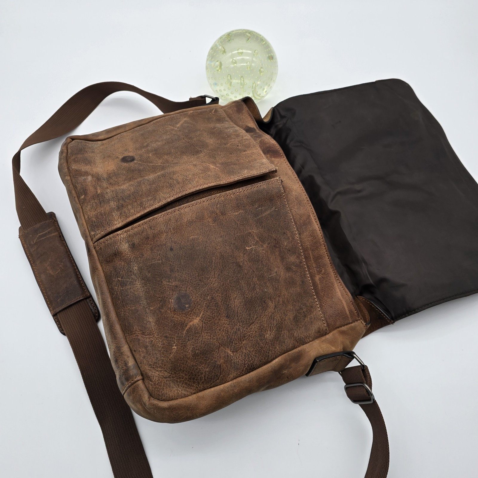 Wilsons Leather Messenger Bag Brown Vintage Legal Breifcase Shoulder Distressed