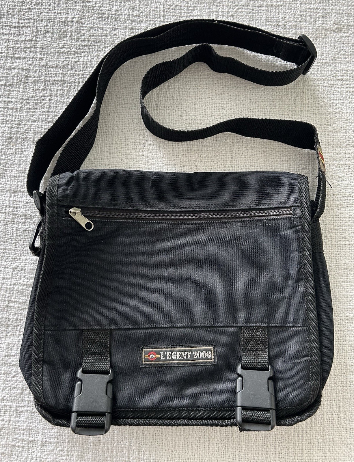 L’Egent 2000 Black Canvas Messenger Bag Crossbody 90’s Vintage Y2K 10 X 12 Inch