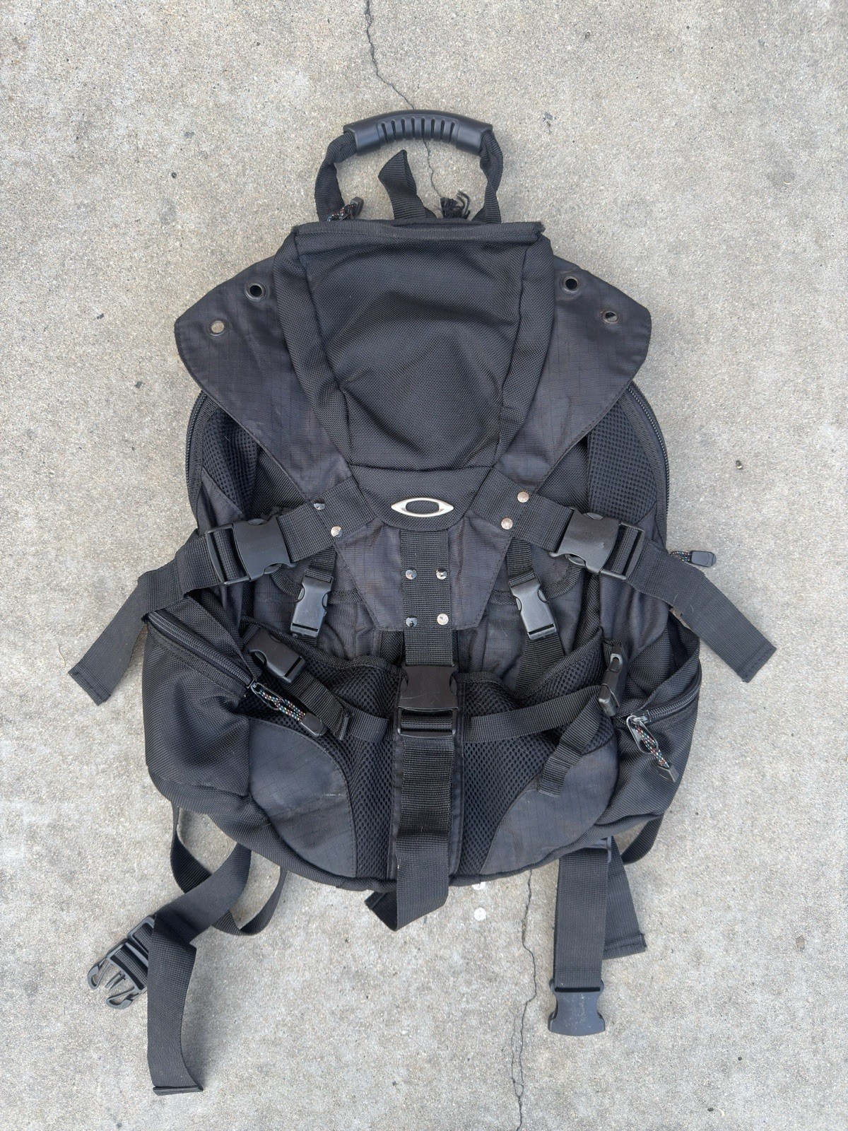 Vintage Oakley Icon Backpack Black