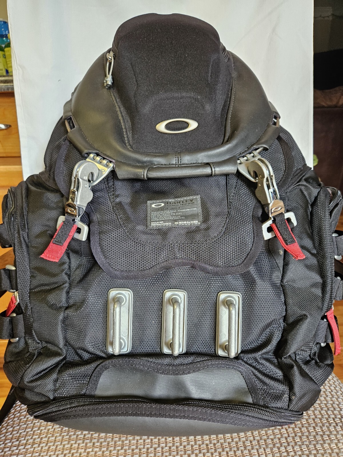 OAKLEY Kitchen Sink Backpack Stealth Black Tactical Field Gear Pack Bug Out Bag