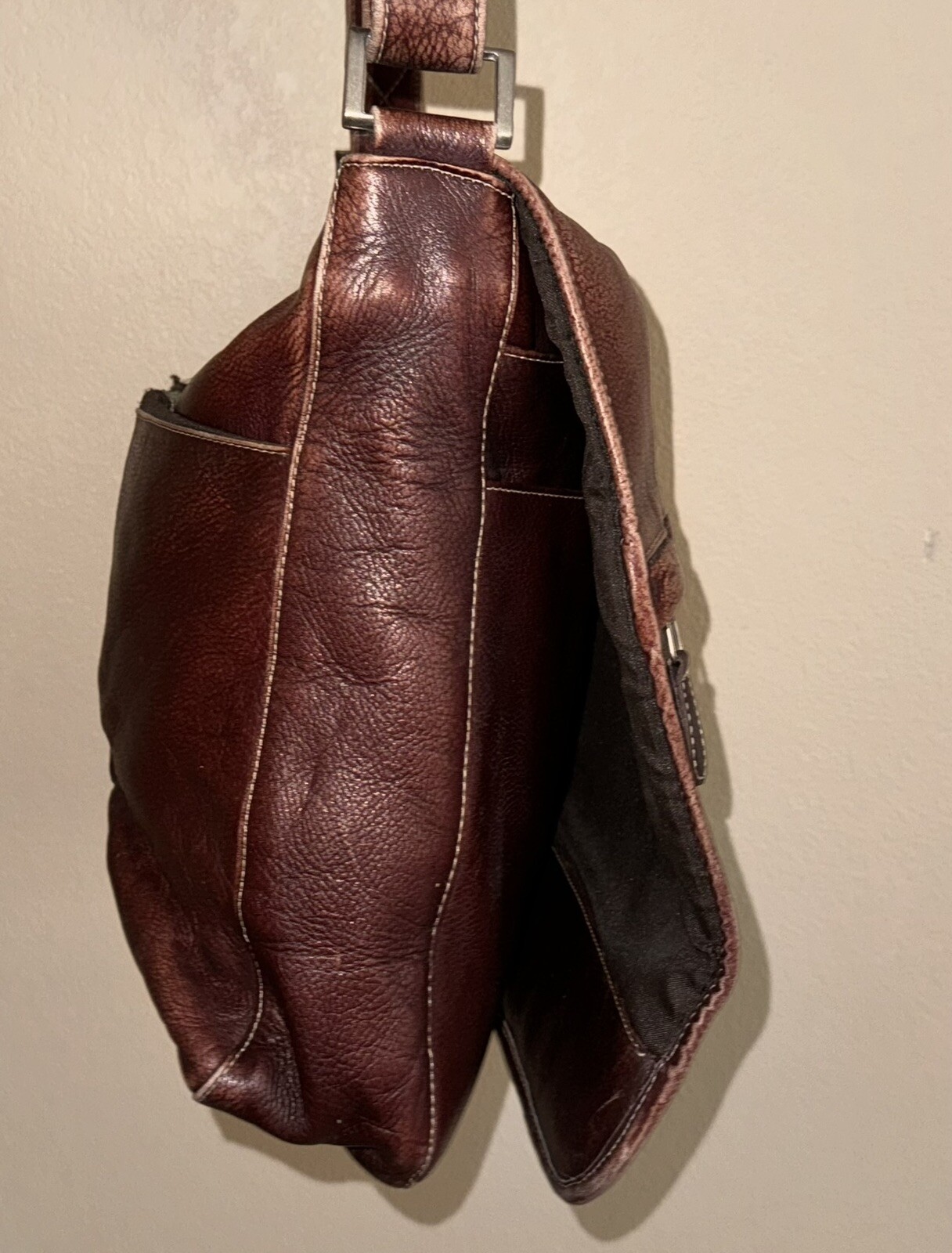 Vintage Brown Leather Distressed Briefcase Messenger Bag Made In Colombia