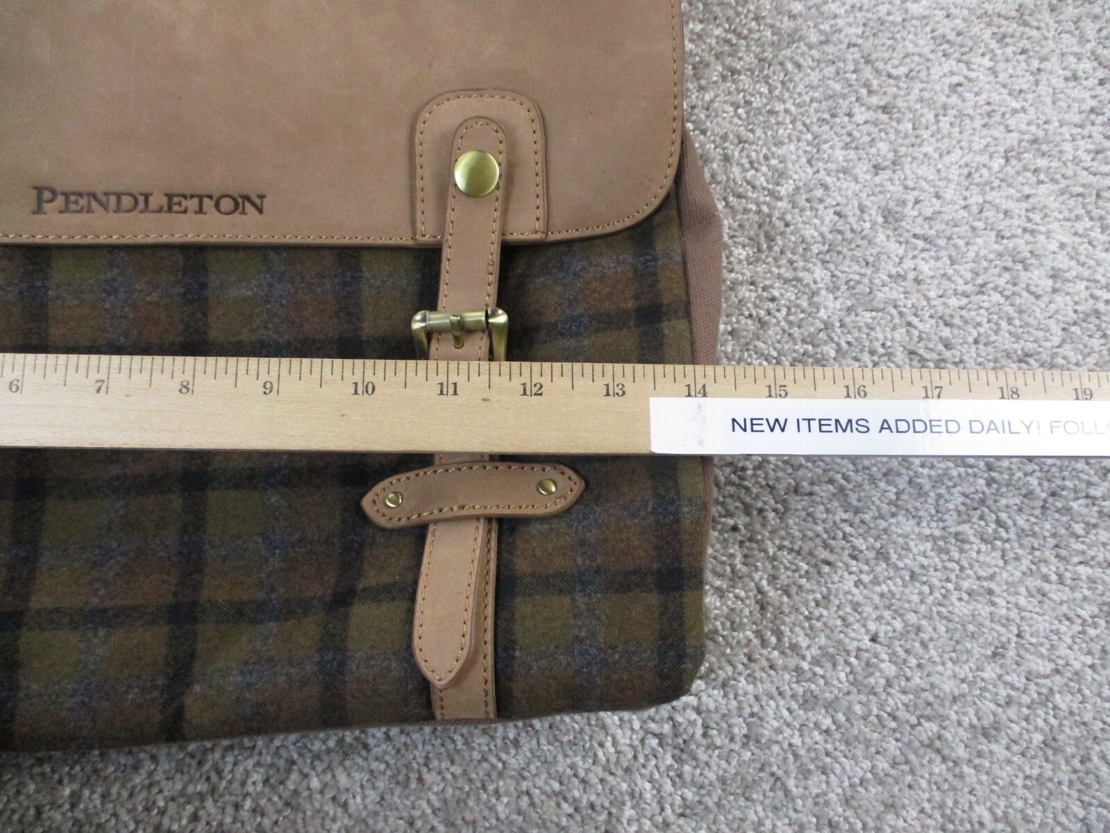 Pendleton Mens Wool Plaid Leather Messenger Bag Crosssbody Laptop School Travel