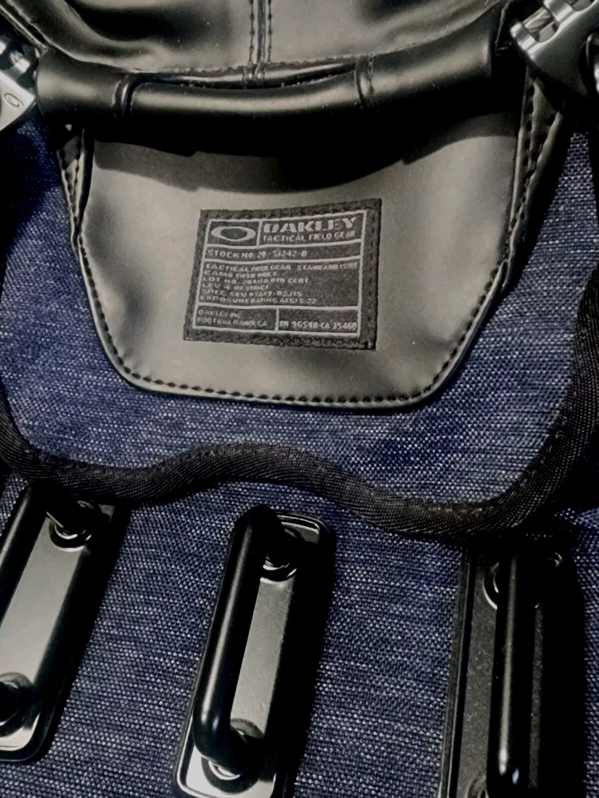 Oakley Kitchen Sink Backpack 34 Liter Laptop Pocket Tactical Field Gear Hiking